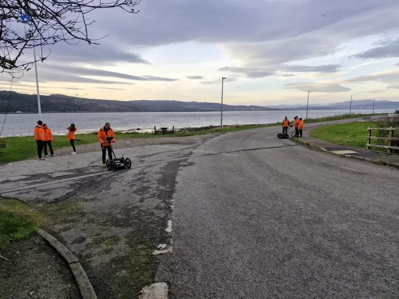 Delegates working a utility ground penetrating radar on a training course